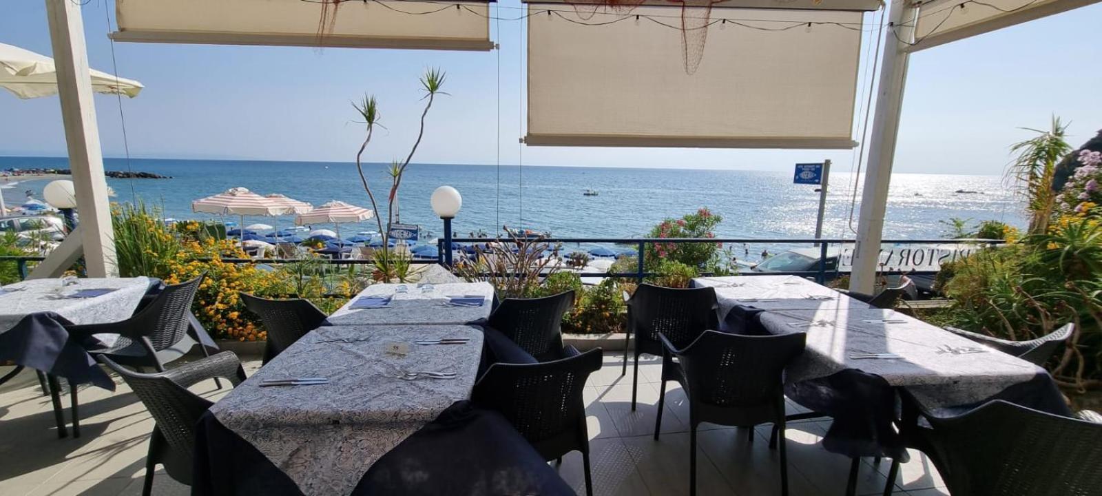 Hotel Ristorante Mareblu Амантеа Екстер'єр фото